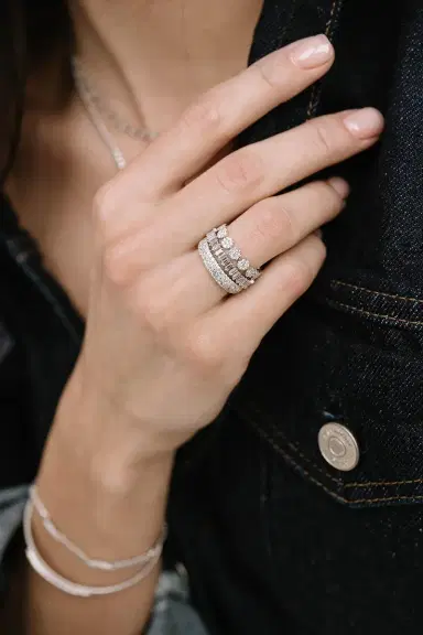 DANA REBECCA DESIGNS Large Diamond Sylvie Rose Ring - White Gold | Thumbnail 2 DANA REBECCA DESIGNS Large Diamond Sylvie Rose Ring - White Gold | Thumbnail 2