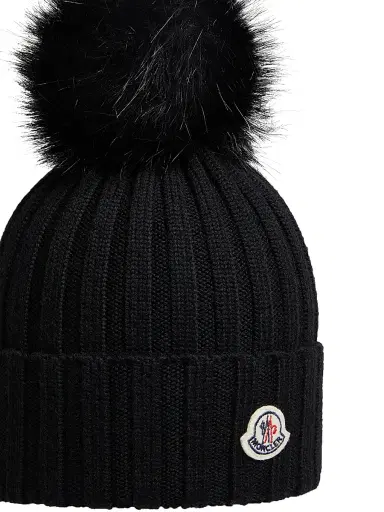 Moncler Women's Beanie in Wool - Pink | Thumbnail 3 Moncler Women's Beanie in Wool - Pink | Thumbnail 3