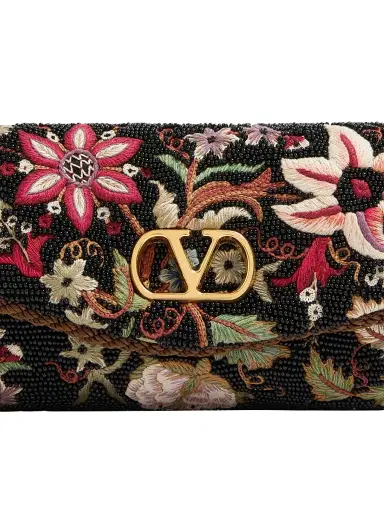 Valentino Garavani Women's Vain Soft Embroidered Small Shoulder Bag | Thumbnail 6 Valentino Garavani Women's Vain Soft Embroidered Small Shoulder Bag | Thumbnail 6