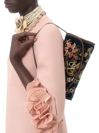 Valentino Garavani Women's Vain Soft Embroidered Small Shoulder Bag | Thumbnail 8 Valentino Garavani Women's Vain Soft Embroidered Small Shoulder Bag | Thumbnail 8