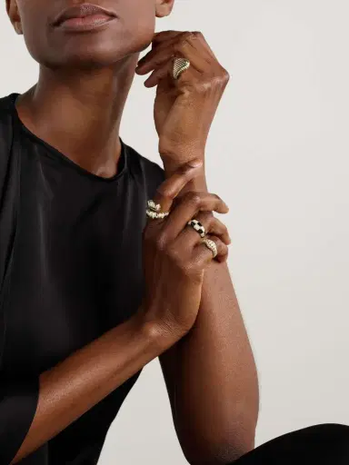 Yvonne Léon Alliance 9-karat Gold, Onyx And Diamond Ring | Thumbnail 5 Yvonne Léon Alliance 9-karat Gold, Onyx And Diamond Ring | Thumbnail 5