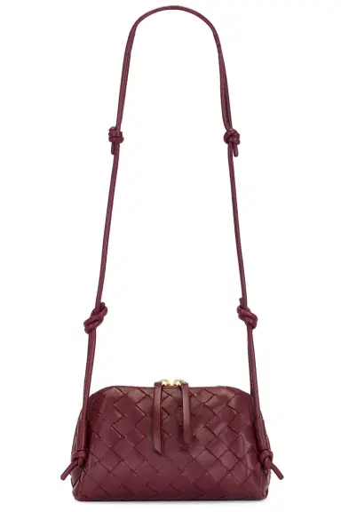 Bottega Veneta Intrecciato Concert Pouch | Thumbnail 1 Bottega Veneta Intrecciato Concert Pouch | Thumbnail 1
