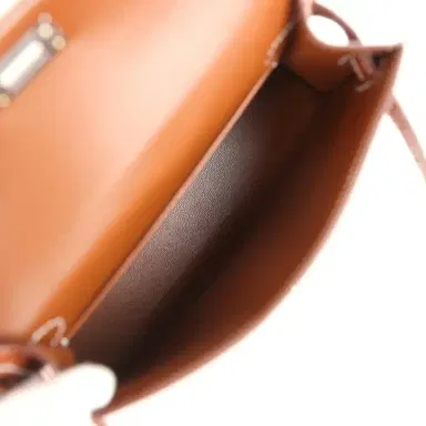 HERMÈS Hermes Kelly Sellier 20 Fauve Matte Alligator Mississippiensis Barenia Palladium Hardware | Thumbnail 8 HERMÈS Hermes Kelly Sellier 20 Fauve Matte Alligator Mississippiensis Barenia Palladium Hardware | Thumbnail 8