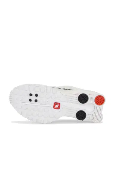 Nike Shox R4 Sneaker | Thumbnail 6 Nike Shox R4 Sneaker | Thumbnail 6