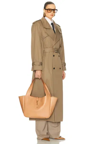 Saint Laurent Bea Bag | Thumbnail 2 Saint Laurent Bea Bag | Thumbnail 2