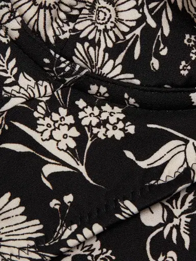 Ulla Johnson Women's Zahara Floral Bikini Top - Midnight Bloom | Thumbnail 6 Ulla Johnson Women's Zahara Floral Bikini Top - Midnight Bloom | Thumbnail 6
