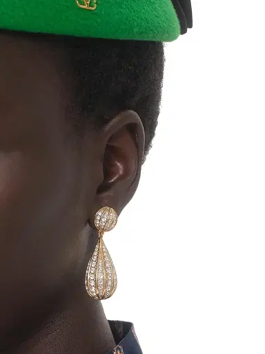 Valentino Garavani Women's Poetiques Des Gouttes Metal and Swarovski Crystal Earrings - Gold Crystal | Thumbnail 2 Valentino Garavani Women's Poetiques Des Gouttes Metal and Swarovski Crystal Earrings - Gold Crystal | Thumbnail 2
