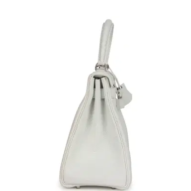 HERMÈS Hermes Kelly Retourne 28 White Clemence Palladium Hardware | Thumbnail 3 HERMÈS Hermes Kelly Retourne 28 White Clemence Palladium Hardware | Thumbnail 3