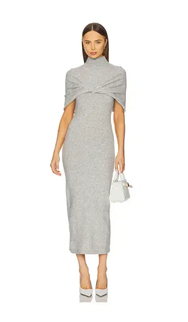 SEROYA Wisteria Gown | Thumbnail 1 SEROYA Wisteria Gown | Thumbnail 1