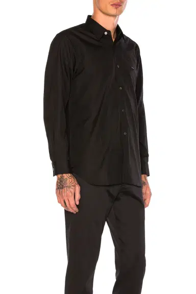COMME des GARCONS PLAY Small Black Emblem Cotton Button Down | Thumbnail 2 COMME des GARCONS PLAY Small Black Emblem Cotton Button Down | Thumbnail 2