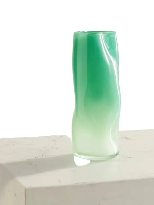 + Net Sustain Small Dégradé Glass Vase + Net Sustain Small Dégradé Glass Vase