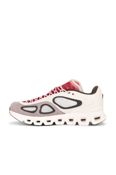 ON x FKA twigs Cloud Sneaker | Thumbnail 5 ON x FKA twigs Cloud Sneaker | Thumbnail 5