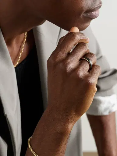 David Yurman Streamline® 18-Karat Gold and Forged Carbon Ring - Men | Thumbnail 2 David Yurman Streamline® 18-Karat Gold and Forged Carbon Ring - Men | Thumbnail 2