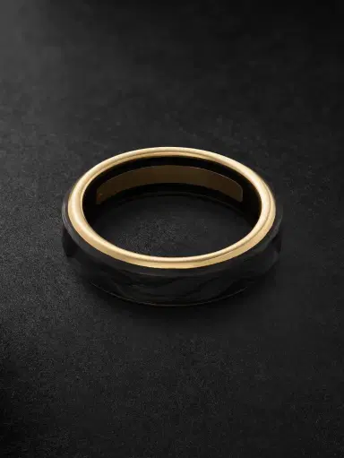 David Yurman Streamline® 18-Karat Gold and Forged Carbon Ring - Men | Thumbnail 3 David Yurman Streamline® 18-Karat Gold and Forged Carbon Ring - Men | Thumbnail 3