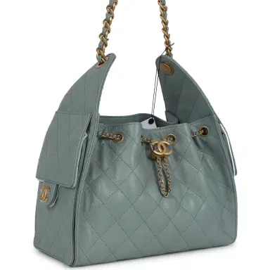 Chanel Chanel Small 25 Hobo Bag Green Caviar Antique Gold Hardware | Thumbnail 2 Chanel Chanel Small 25 Hobo Bag Green Caviar Antique Gold Hardware | Thumbnail 2