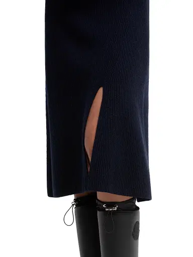 Moncler Women's Skirt in Wool & Cashmere - Dark Blue | Thumbnail 4 Moncler Women's Skirt in Wool & Cashmere - Dark Blue | Thumbnail 4