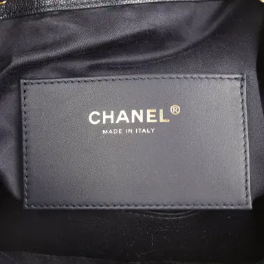 Chanel Chanel Small 25 Hobo Bag Dark Navy Caviar Antique Gold Hardware | Thumbnail 9 Chanel Chanel Small 25 Hobo Bag Dark Navy Caviar Antique Gold Hardware | Thumbnail 9