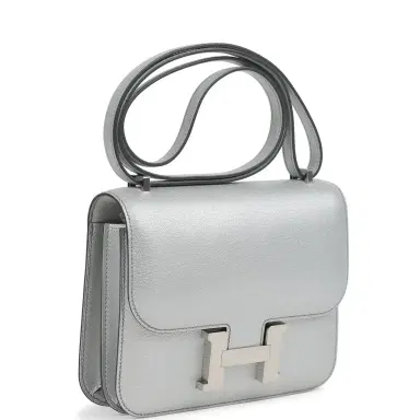 HERMÈS Hermes Constance 18 Argent Chevre Chamkilight Palladium Hardware | Thumbnail 2 HERMÈS Hermes Constance 18 Argent Chevre Chamkilight Palladium Hardware | Thumbnail 2