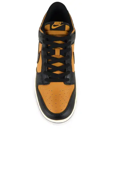 Nike Dunk Low Retro | Thumbnail 4 Nike Dunk Low Retro | Thumbnail 4