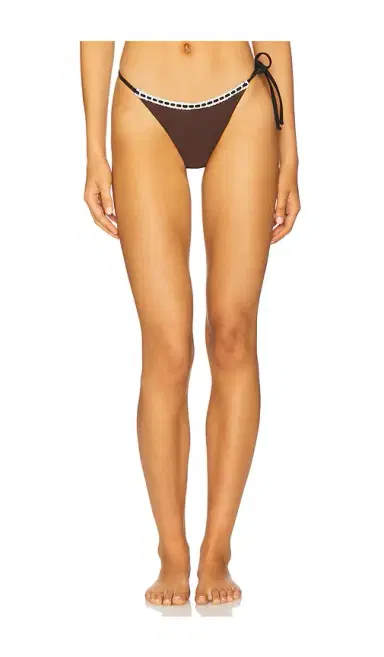 LPA Camelia Bottom | Thumbnail 1 LPA Camelia Bottom | Thumbnail 1