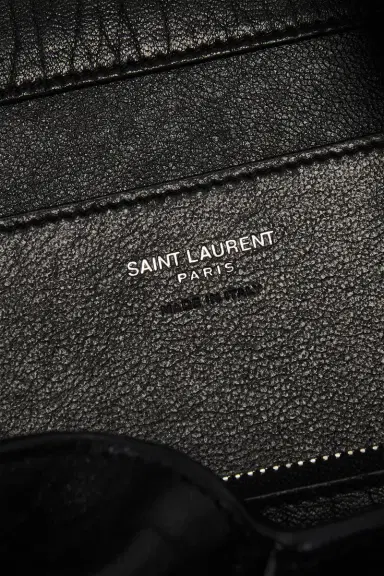 Saint Laurent Envelope Pouch On Strap | Thumbnail 6 Saint Laurent Envelope Pouch On Strap | Thumbnail 6