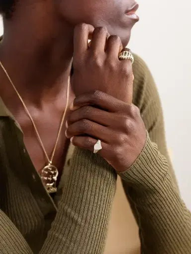 Yvonne Léon Mini Poire 9-karat Gold Diamond Ring | Thumbnail 5 Yvonne Léon Mini Poire 9-karat Gold Diamond Ring | Thumbnail 5