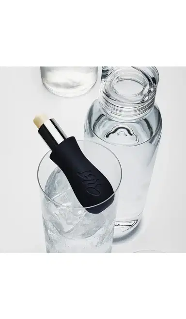 Tilt Beauty Grip Stick Hydrating Lip Treatment | Thumbnail 2 Tilt Beauty Grip Stick Hydrating Lip Treatment | Thumbnail 2