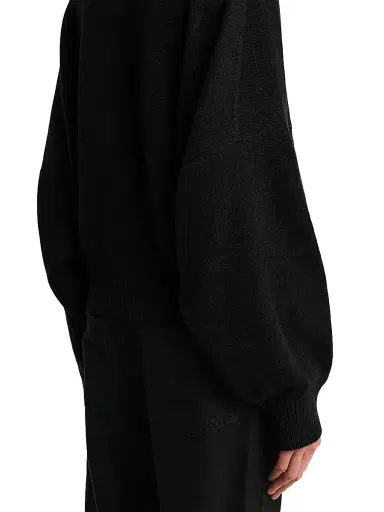 Khaite Women's Wolfe Drop-Shoulder Cashmere Sweater - Fog | Thumbnail 12 Khaite Women's Wolfe Drop-Shoulder Cashmere Sweater - Fog | Thumbnail 12