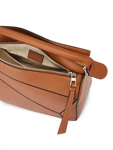 LOEWE Women's Puzzle Edge Leather Shoulder Bag - Light Grey | Thumbnail 13 LOEWE Women's Puzzle Edge Leather Shoulder Bag - Light Grey | Thumbnail 13