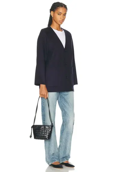 Bottega Veneta Flip Flap Pouch | Thumbnail 2 Bottega Veneta Flip Flap Pouch | Thumbnail 2
