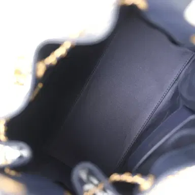 Chanel Chanel Small 25 Hobo Bag Dark Navy Caviar Antique Gold Hardware | Thumbnail 8 Chanel Chanel Small 25 Hobo Bag Dark Navy Caviar Antique Gold Hardware | Thumbnail 8