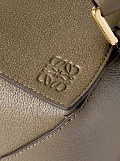 Loewe Puzzle Edge Small Textured-leather Shoulder Bag | Thumbnail 4 Loewe Puzzle Edge Small Textured-leather Shoulder Bag | Thumbnail 4