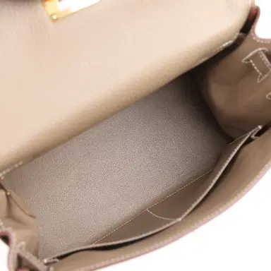 HERMÈS Hermes Kelly Retourne 28 Etoupe Clemence Gold Hardware | Thumbnail 8 HERMÈS Hermes Kelly Retourne 28 Etoupe Clemence Gold Hardware | Thumbnail 8