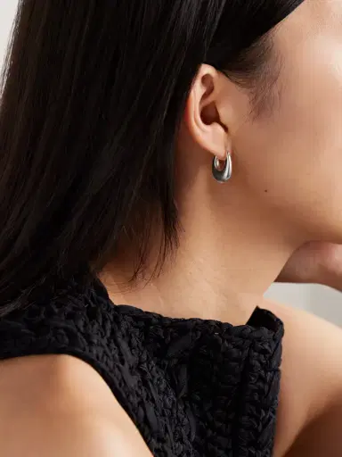 Sophie Buhai Small Etruscan Silver Hoop Earrings | Thumbnail 2 Sophie Buhai Small Etruscan Silver Hoop Earrings | Thumbnail 2