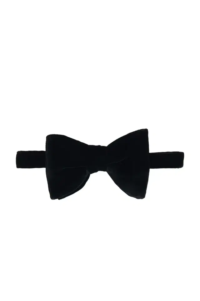 Velvet Evening Bowtie Velvet Evening Bowtie