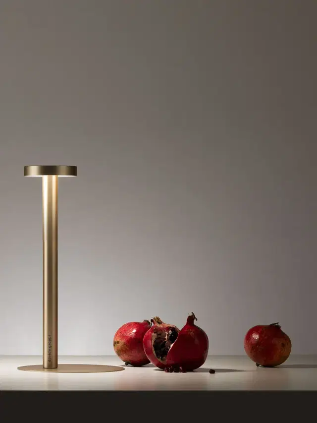 Tetatet Matte Gold Table Lamp Tetatet Matte Gold Table Lamp