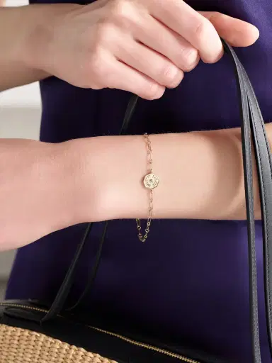 Marlo Laz Wee Porte Bonheur Coin 14-karat Gold Emerald Bracelet | Thumbnail 2 Marlo Laz Wee Porte Bonheur Coin 14-karat Gold Emerald Bracelet | Thumbnail 2