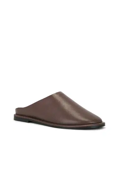 A Emery Spencer Flat | Thumbnail 2 A Emery Spencer Flat | Thumbnail 2