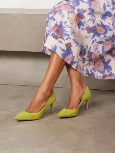 Gianvito Rossi Gianvito 70 Suede Pumps | Thumbnail 2 Gianvito Rossi Gianvito 70 Suede Pumps | Thumbnail 2