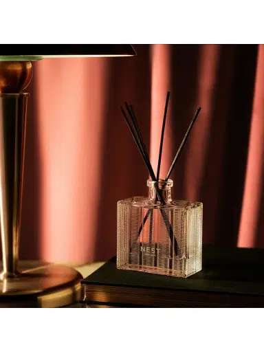 NEST New York Rose Noir & Oud Reed Diffuser | Thumbnail 4 NEST New York Rose Noir & Oud Reed Diffuser | Thumbnail 4