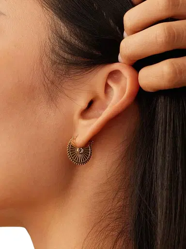 Oradina Women's 14K Yellow Gold Stellar Hoops - Gold | Thumbnail 3 Oradina Women's 14K Yellow Gold Stellar Hoops - Gold | Thumbnail 3