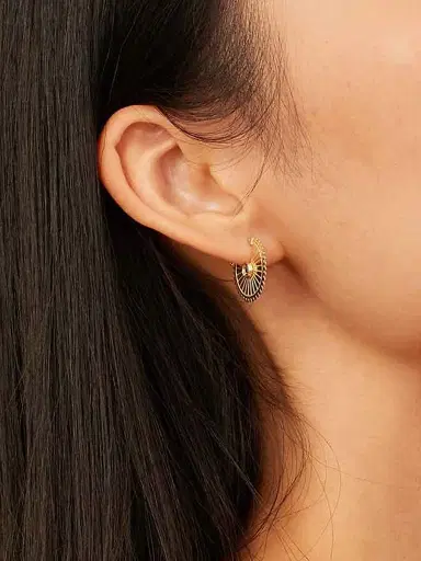 Oradina Women's 14K Yellow Gold Stellar Hoops - Gold | Thumbnail 4 Oradina Women's 14K Yellow Gold Stellar Hoops - Gold | Thumbnail 4