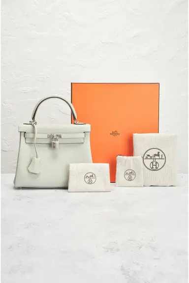 HERMÈS Hermes Togo Kelly 25 Handbag | Thumbnail 9 HERMÈS Hermes Togo Kelly 25 Handbag | Thumbnail 9