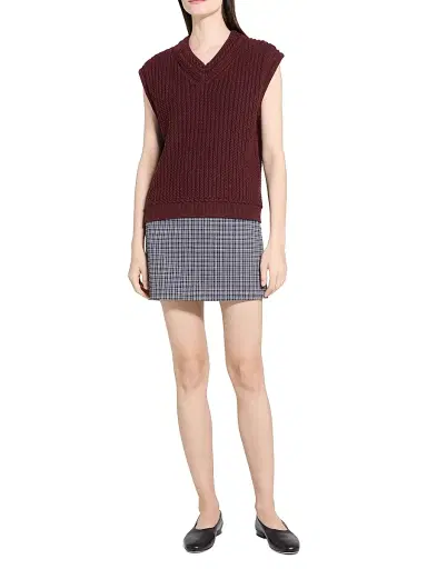 Theory Women's Textured Cotton Vest - Grenache | Thumbnail 2 Theory Women's Textured Cotton Vest - Grenache | Thumbnail 2