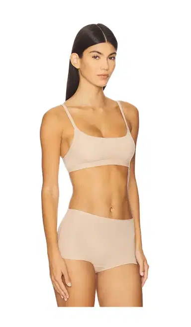 Skims Fits Everybody Scoop Bralette | Thumbnail 2 Skims Fits Everybody Scoop Bralette | Thumbnail 2