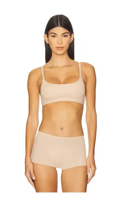 Skims Fits Everybody Scoop Bralette | Thumbnail 1 Skims Fits Everybody Scoop Bralette | Thumbnail 1