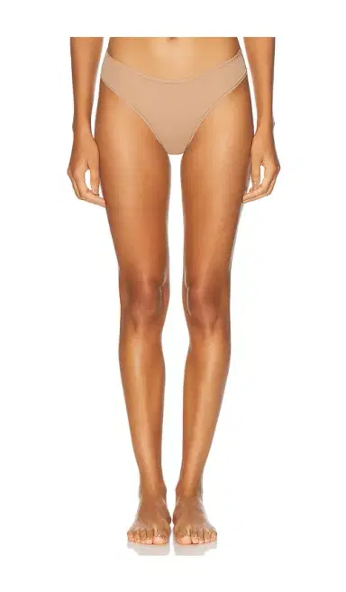 Skims Fits Everybody Thong 5 Pack | Thumbnail 2 Skims Fits Everybody Thong 5 Pack | Thumbnail 2