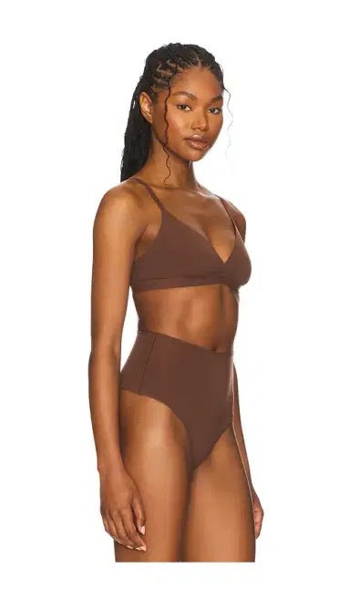 Skims Fits Everybody Crossover Bralette | Thumbnail 2 Skims Fits Everybody Crossover Bralette | Thumbnail 2