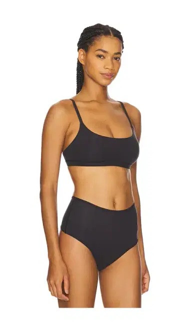 Skims Fits Everybody Scoop Bralette | Thumbnail 2 Skims Fits Everybody Scoop Bralette | Thumbnail 2