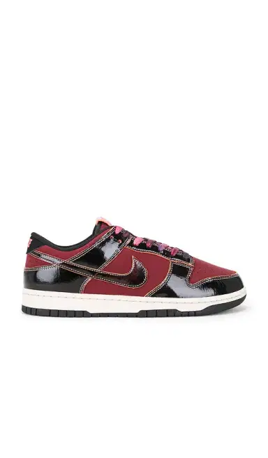 Nike Dunk Low Retro Se | Thumbnail 1 Nike Dunk Low Retro Se | Thumbnail 1